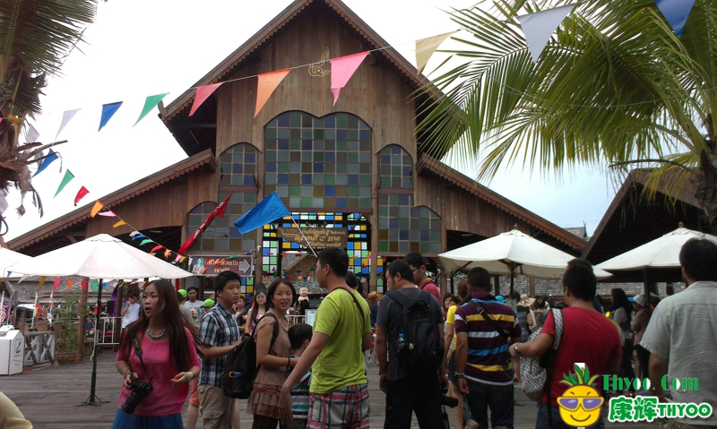 四方街水上市場(chǎng)